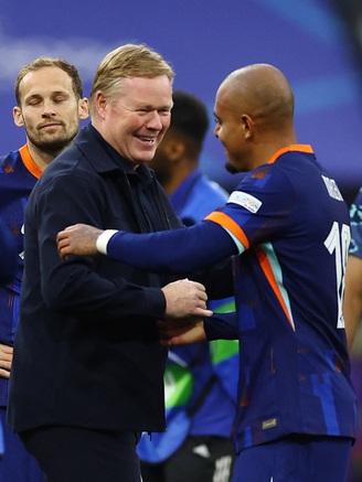 HLV Koeman: ‘Vé tứ kết đáp trả đanh thép mọi chỉ trích nhắm vào đội tuyển Hà Lan’