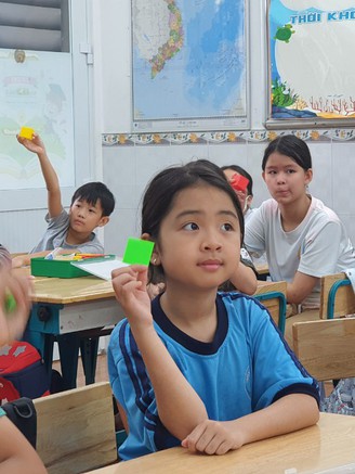 Phụ huynh hỏi: Nghỉ hè trường công có làm việc không?