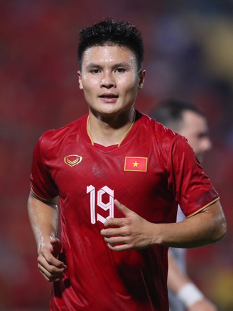 Quang Hải đấu đầu Chanathip: Màn so tài được chờ đợi trước AFF Cup 