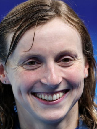 Katie Ledecky và Leon Marchand đã vượt qua trở ngại hồ bơi ở Olympic như thế nào?