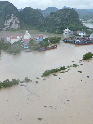 Hai kịch bản ứng phó lũ trên sông Hoàng Long