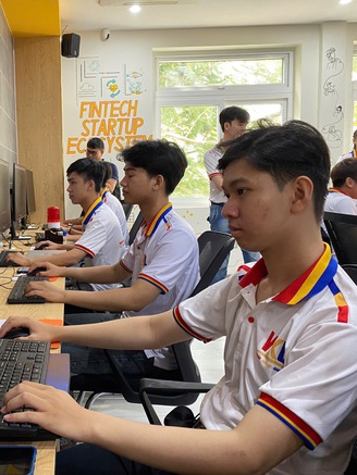 Khai trương trung tâm đào tạo, khởi nghiệp Fintech đầu tiên ở miền Trung - Tây nguyên