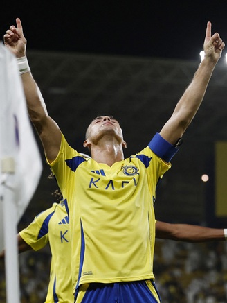 Ronaldo giúp Al Nassr vượt khó ở AFC Champions League, gửi thông điệp đầy cảm xúc