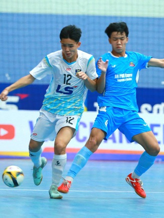 U.20 futsal Thái Sơn Nam TP.HCM và Sahako cùng tạo cơn mưa bàn thắng