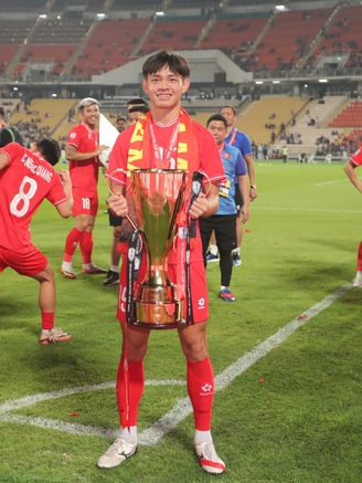 HLV Kim Sang-sik có hẳn nguồn ‘tài nguyên đồ sộ’: Khai thác thế nào để giành vàng SEA Games?