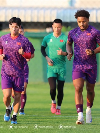 Hai cánh đội tuyển Việt Nam ngày càng thăng hoa: Bay đến ngôi vương AFF Cup?