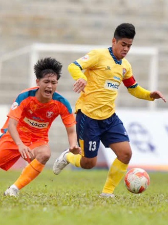 Trường CĐ FPT Polytechnic 0-0 ĐH Huế: Đội HLV Trần Hữu Đông Triều giành vé play-off