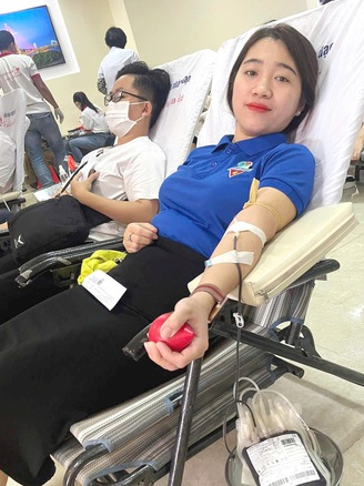 Cô gái 28 lần hiến máu: 'Thấy có ích và thoải mái sau mỗi lần đi hiến'