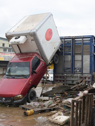 Ít nhất 47 người thiệt mạng sau mưa lớn kéo dài ở Mexico