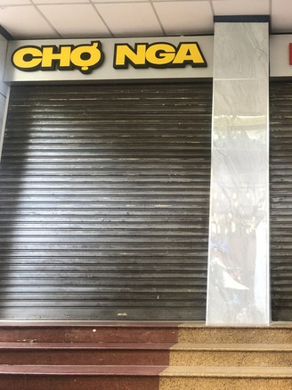 UBND phường Sài Gòn nói về việc tháo bảng hiệu 'chợ Nga' gây hiểu nhầm