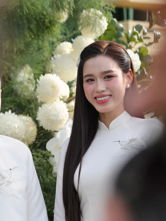 Lễ nạp tài của Hoa hậu Việt Nam 2020 Đỗ Thị Hà cùng thiếu gia Tập đoàn Sơn Hải