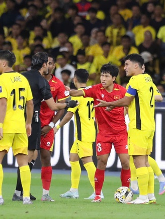 Phó chủ tịch FAM suy đoán Việt Nam tố cáo vụ Malaysia lên FIFA: Sự thật thì sao?