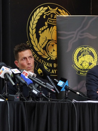 Báo Malaysia: Họp báo của FAM là ‘thảm họa truyền thông, hứa cởi mở nhưng thiếu minh bạch'