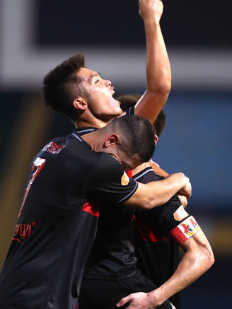 Sao U.23 Việt Nam Nguyễn Quốc Việt ghi 2 bàn trong 5 ngày, HLV Kim cười tươi như hoa