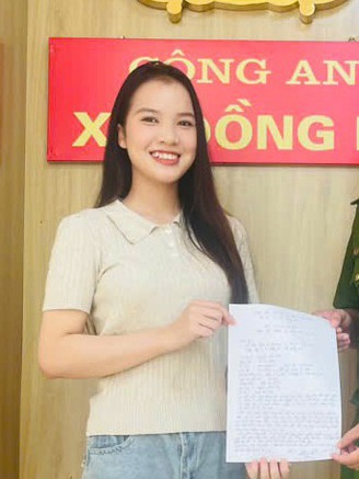 Vừa hoàn thành nhiệm vụ A80, thiếu nữ Quảng Trị viết đơn tham gia nghĩa vụ CAND