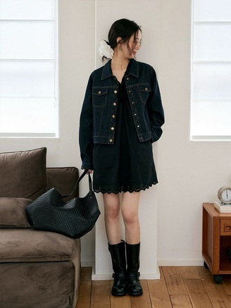 Áo khoác denim, điểm nhấn cho mọi phong cách