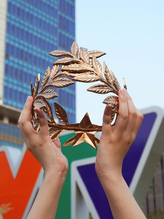 Sáng nay chung kết Đường lên đỉnh Olympia 2025, vòng nguyệt quế mạ vàng thuộc về ai?