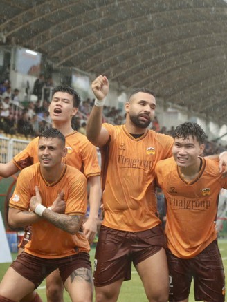 HAGL giải hạn bàn thắng, nhưng tiếc đứt ruột vì đá hỏng phạt đền phút 95: Hòa nghiệt ngã SLNA