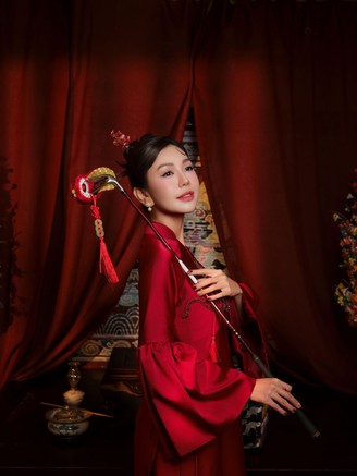 Á hoàng golf Hải Anh khoe concept truyền thống đón Trung thu