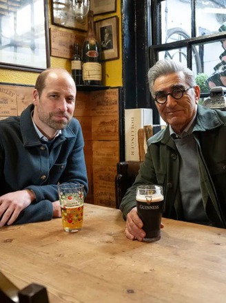 Hoàng tử William không tiếp nối di sản của cha khi lên ngôi?