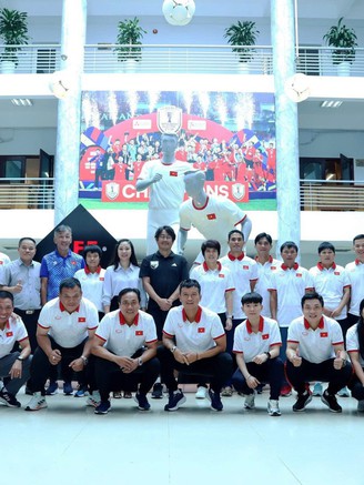 Chuyên gia Nhật Bản: 'Bóng đá Việt Nam rất có tiềm năng phát triển'