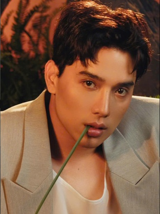 Sắc vóc dàn mỹ nam đóng phim 'Chị ngã em nâng'