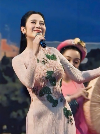 Ca sĩ Tố My ra sao sau biến cố sức khỏe?