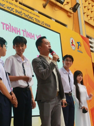 Cha mẹ quản lý rất sát sao, con vẫn có bầu: Tại sao?