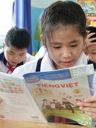 Một bộ sách giáo khoa thống nhất: Giảm tải chương trình, khuyến khích đổi mới dạy học