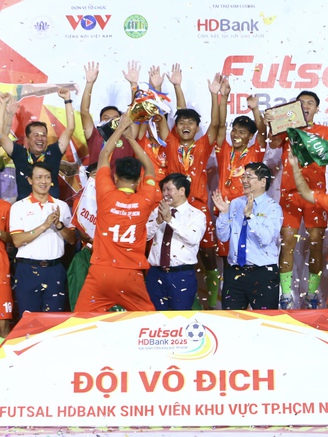 Thắng đậm trận chung kết, đội Trường ĐH Nông lâm TP.HCM vô địch futsal sinh viên