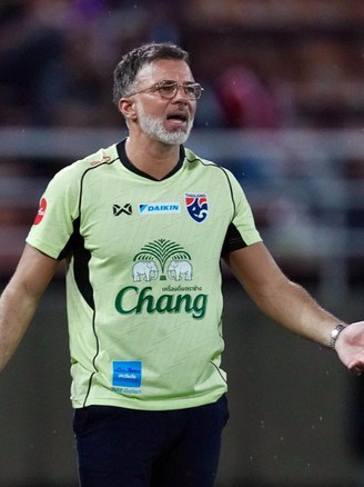 Bị chỉ trích vì suýt ra mắt thảm họa cùng đội Thái Lan, tân HLV người Mỹ Hudson nói gì?