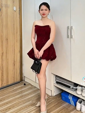 Mẹ bỉm 'biến hình' đầy ấn tượng sau khi sinh con