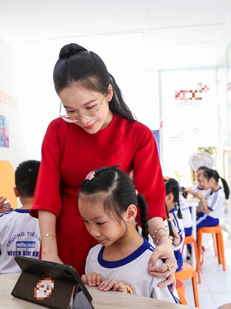 Nên hay không nên có hệ số lương đặc thù với nhà giáo?