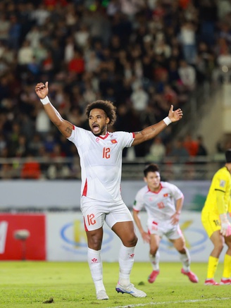 FIFA làm… thơ tặng Xuân Son, báo Đông Nam Á nhận xét bất ngờ ngày người hùng tái xuất