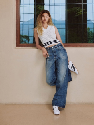 Bản phối mùa đông ấm áp với áo dệt kim họa tiết vặn thừng