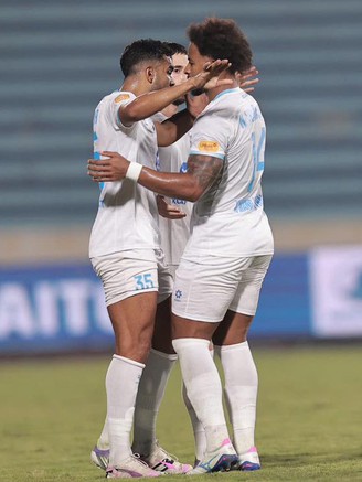 Xuân Son tái xuất, Nam Định vẫn thắng nhọc Long An: Gặp Đà Nẵng ở tứ kết Cúp quốc gia