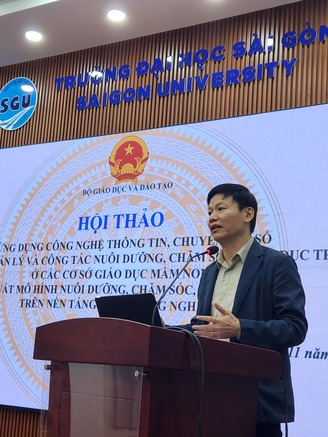 Giảm tải áp lực hành chính cho giáo viên mầm non