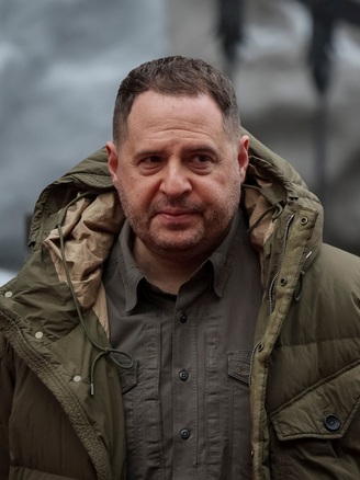 Bê bối tham nhũng bủa vây Ukraine