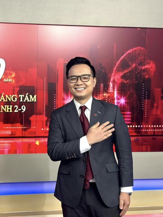 Biên tập viên Quang Việt chia tay VTV: Khi cảm xúc dâng đầy…