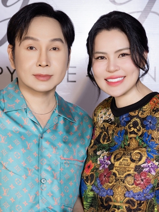 NSƯT Phượng Hằng hát vọng cổ mừng đầy tháng con gái Vũ Luân