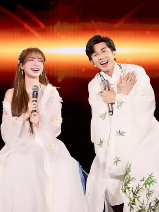 Hòa Minzy: Đan Trường chuyển tiền ngay khi nghe bài hát mới của tôi