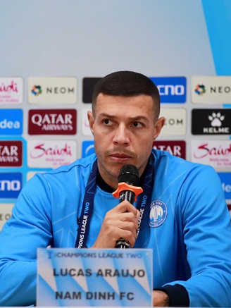 HLV Trung Kiên bất ngờ không họp báo, trung vệ Brazil cực lạc quan: Nam Định sẽ thắng Osaka…