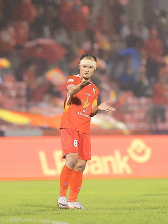 Trọng Hoàng: Chiến binh thủ lĩnh, tuổi tác chỉ là con số