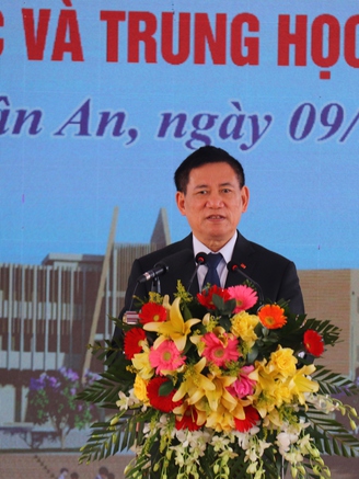 Trường dân tộc nội trú vùng biên phải là biểu tượng tri thức