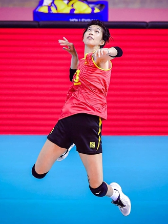 Thanh Thúy và hàng công bùng nổ, CLB Nhật Bản vẫn thua tiếc nuối sau 5 ván