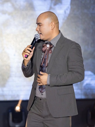 Ngọc Sơn, Quốc Trường mừng chủ nhân hit 'Lệ ngang trời' đạt tỉ view