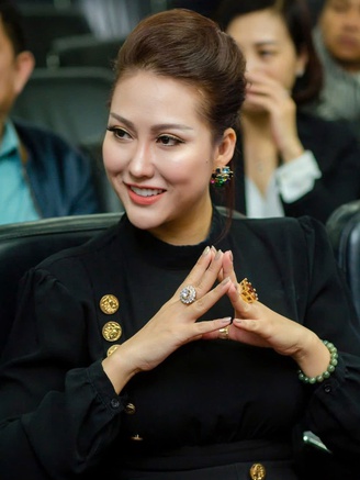 Phi Thanh Vân tiết lộ mối quan hệ giữa bạn trai với con riêng