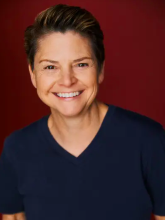 Diễn viên Wenne Alton Davis bị xe tông tử vong khi đang băng qua đường