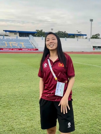 Trở lại sân từng vô địch AFF Cup, HLV Mai Đức Chung rất tin Việt Nam sẽ thắng Indonesia