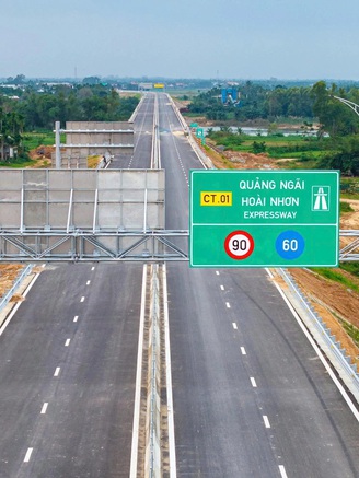 Giải 'cơn khát' vốn cho hạ tầng chiến lược